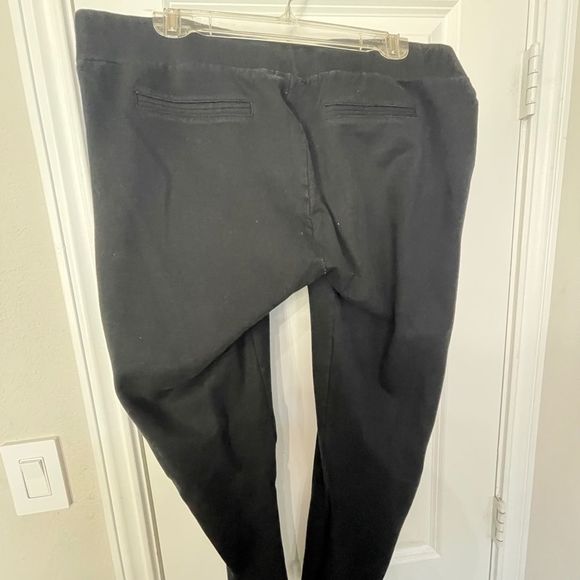 GAP- MATERNITY PANTS➡️1 Shorts-5 items - Picture 7 of 14